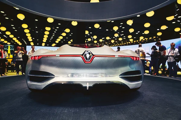 París, Francia - 29 de septiembre de 2016: Renault Trezor Concept se presenta en el Salón del Automóvil de París en la Porte de Versailles — Foto de Stock