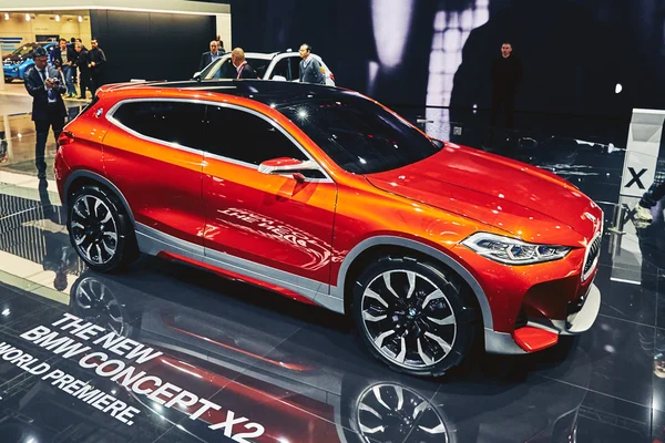 Paris, france - 29. September 2016: 2016 bmw x2 concept präsentiert auf dem Pariser Autosalon im porte de versailles — Stockfoto