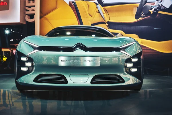 Paris, Franța - 29 septembrie 2016: Conceptul Citroen Experience 2016 prezentat la Salonul Auto de la Paris din Porte de Versailles — Fotografie, imagine de stoc