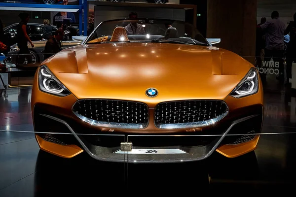 Frankfurt, Almanya - Eylül 12, 2017: 2017 Bmw Z4 67-th Frankfurt Uluslararası Motor Show(Iaa) Messe Frankfurt sunulan konsept