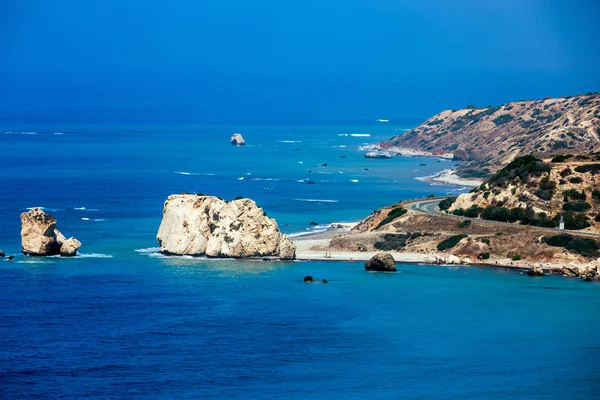 2018 Yazında Kıbrıs Afrodit Doğduğu Yer Yakınlarındaki Ünlü Mavi Körfezin — Stok fotoğraf