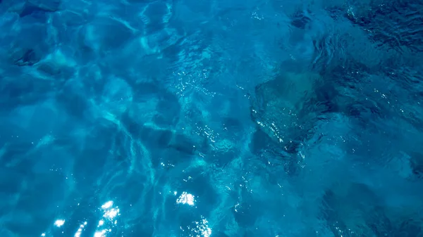 Glühend Blaues Warmes Meer Von Zypern Mit Schönen Sonnenreflexen — Stockfoto