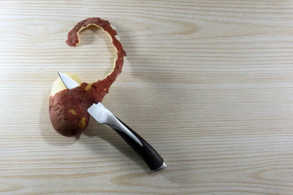 Kniv Skalar Potatis — Stockfoto