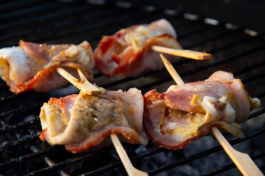  Izgarada et var. Izgara et fotoğrafı.