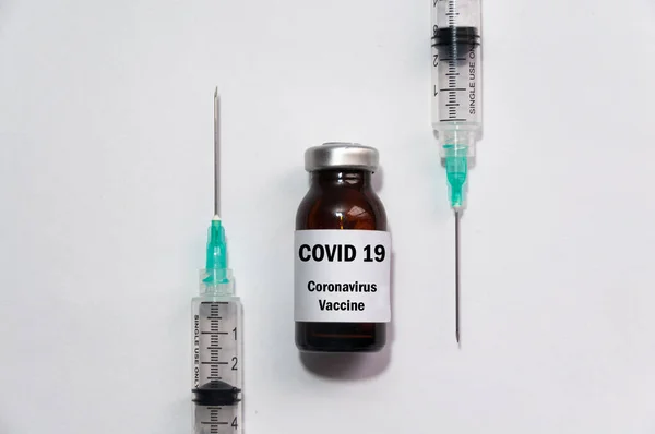 Vaccin Contre Coronavirus Vaccin Injection Seringue Sur Fond Blanc Est — Photo