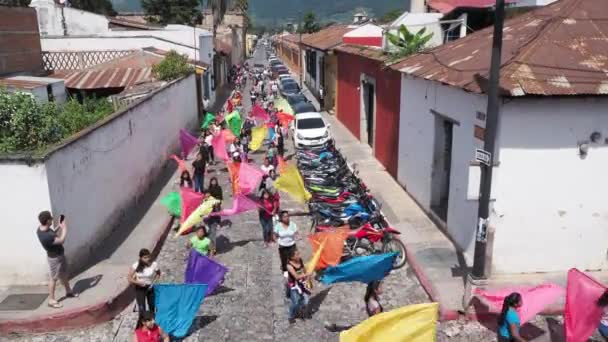 Antigua Sacatepquez Guatemala Febbraio 2020 Colpo Antigua Guatemala Bambini Esercitano — Video Stock