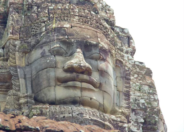 バイヨン寺アンコールトム アンコールワット シームカンボジアを収獲 — ストック写真
