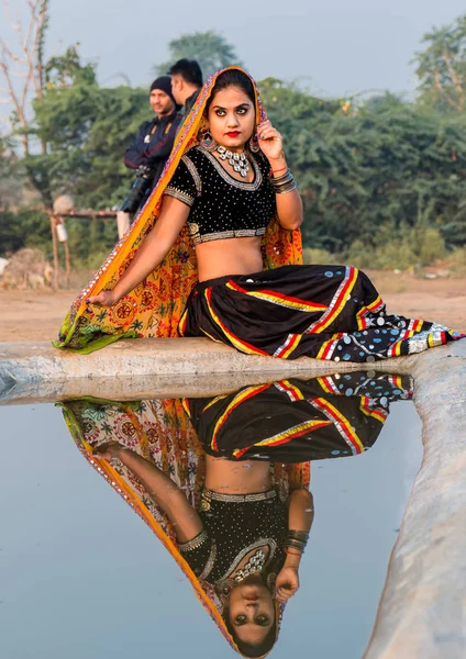 Pushkar Rajasthan India Novembre 2019 Ritratto Giovane Indiana Bella Donna — Foto Stock