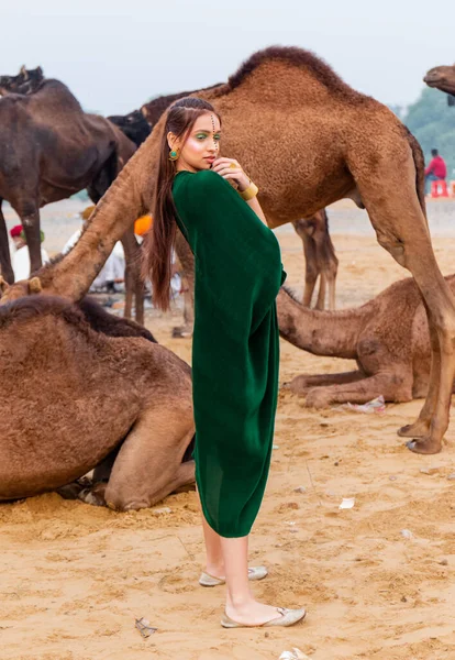 Pushkar Rajasthan Indie Listopad 2019 Portrét Mladé Krásné Indické Modelky — Stock fotografie