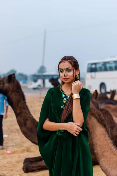 Pushkar Rajasthan Indie Listopad 2019 Piękna Hinduska Kobieta — Zdjęcie stockowe