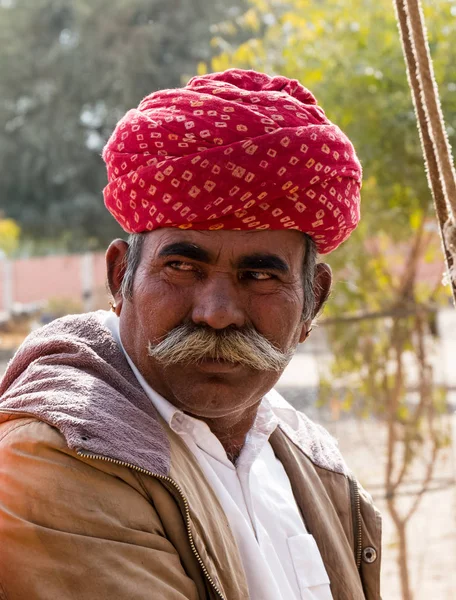 Bikaner Rajastán India Enero 2019 Retrato Del Hombre Rajput Ciclista — Foto de Stock
