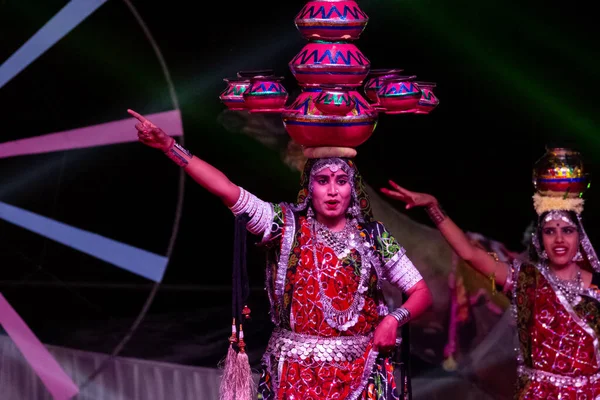 Биканер Раджастан Индия Январь 2019 Танцоры Фестивале Ярмарка Верблюдов — стоковое фото