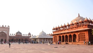 Fatehpur Sikri, Uttar Pradesh / Hindistan - Aralık 2018: Tac City agra Fatehpur Sikri 'de Buland Darwaza