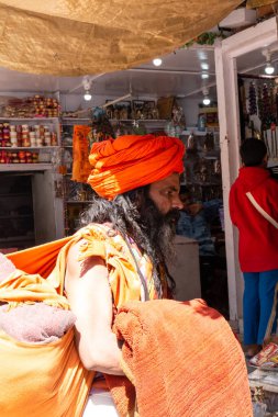 Jageshwar, Almora, Uttarakhand, Hindistan 'daki Hintli adamın portresi