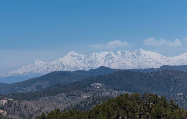 Χιονισμένα Βουνά Γραφική Θέα Στρώματα Των Βουνών Uttrakhand — Φωτογραφία Αρχείου