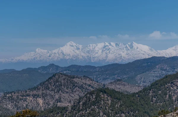 Lumen Peitossa Vuoret Luonnonkaunis Näkymä Kerroksittain Vuoria Uttrakhand tekijänoikeusvapaita valokuvia kuvapankista