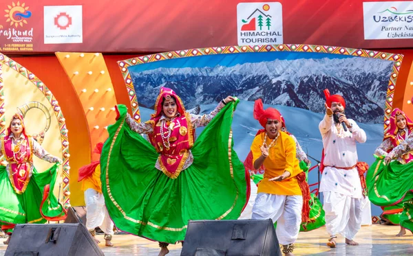 Faridabad Haryana India Ruari 2020 Unga Indiska Dansare Som Utför — Stockfoto