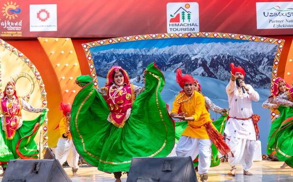 Faridabad Haryana India Ruari 2020 Unga Indiska Dansare Som Utför — Stockfoto