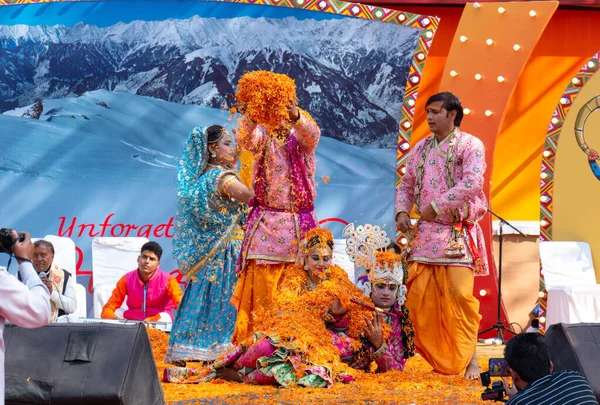Фаридабад Харьяна Индия Февраль 2020 Молодые Индийские Артисты Исполняют Танец — стоковое фото