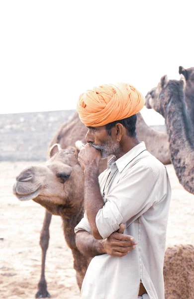 Pushkar Rajasthan India November 2019 Portrait Camel Trader Indian Man — стоковое фото