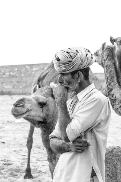 Pushkar Rajasthan Indien November 2019 Porträt Eines Kamelhändlers Indischen Mannes — Stockfoto