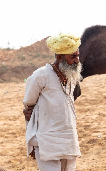 Pushkar Rajasthan Índia Novembro 2019 Retrato Comerciante Camelos Índio Com — Fotografia de Stock