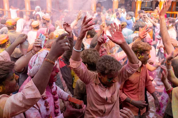 Barsana Uttar Pradesh Índia Março 2020 Pessoas Celebram Tradicional Colorido — Fotografia de Stock