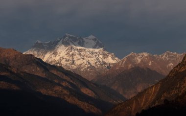 Chopta Vadisi Sahnesi, Uttarakhand