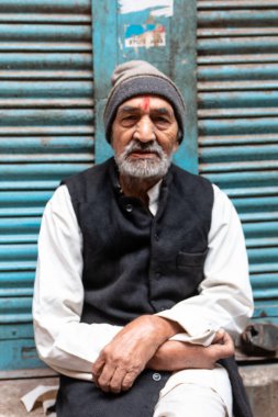 Yaşlı adamın portresi Eski Delhi, Hindistan, Kasım 2019