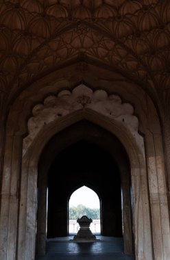 Safdarjung Mezarı, Yeni Delhi, Hindistan 'daki Safdarjung' un Mezarı. Moğol tarzı anıt mezar 1754 'te inşa edildi. .