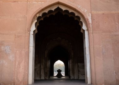 Safdarjung Mezarı, Yeni Delhi, Hindistan 'daki Safdarjung' un Mezarı. Moğol tarzı anıt mezar 1754 'te inşa edildi. .