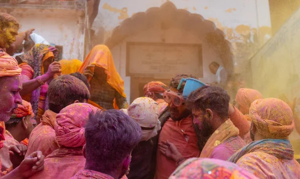 Barsana Uttar Pradesh Índia Março 2020 Pessoas Celebram Tradicional Ritualístico — Fotografia de Stock