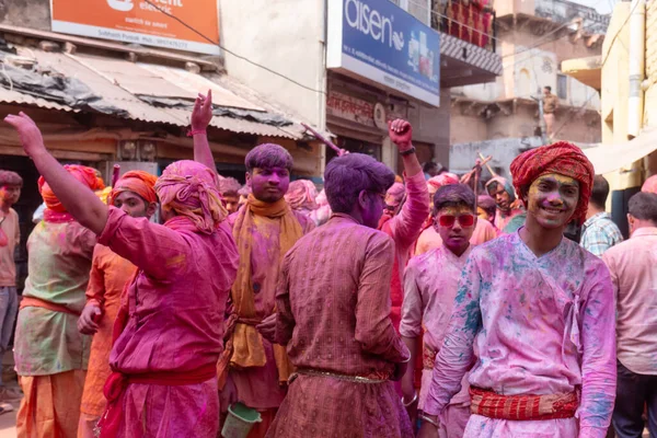 Barsana Uttar Pradesh India Marzo 2020 Gente Celebra Tradicional Colorido —  Fotos de Stock