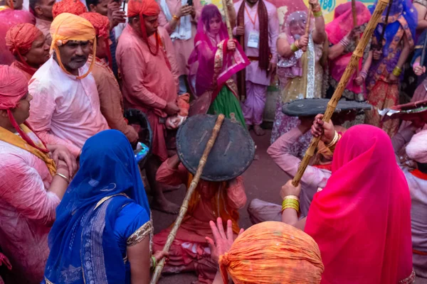 Barsana Uttar Pradesh India Marzec 2020 Ludzie Świętują Tradycyjne Rytualne — Zdjęcie stockowe