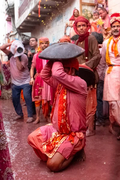 Barsana Uttar Pradesh Índia Março 2020 Pessoas Celebram Tradicional Ritualístico — Fotografia de Stock