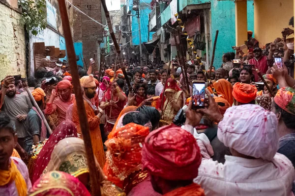 Barsana Uttar Pradesh India Marzec 2020 Ludzie Świętują Tradycyjne Rytualne — Zdjęcie stockowe