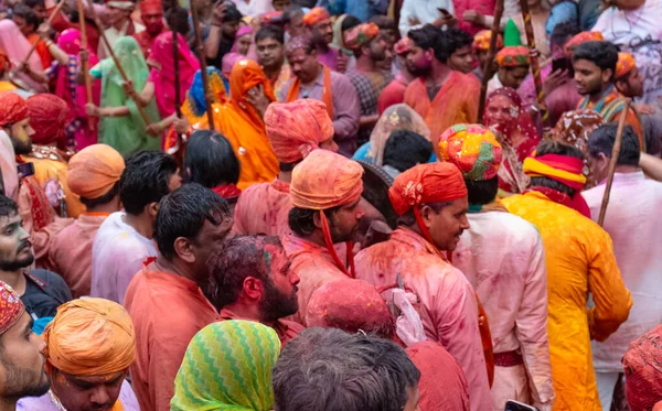 Barsana Uttar Pradesh India March 2020 Люди Святкують Традиційний Ритуальний — стокове фото
