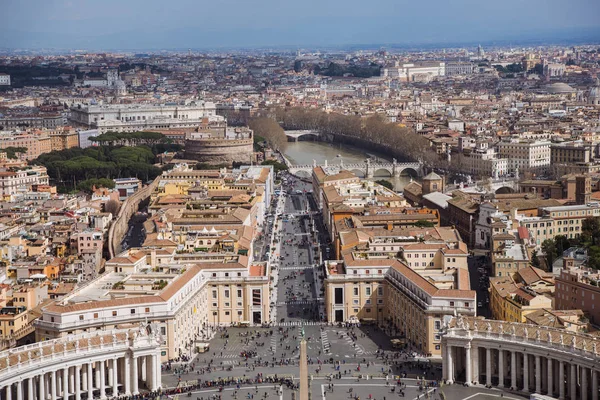 Vista Aérea Praça São Pedro Com Colunata Bernini Vaticano Itália — Fotografia de Stock Grátis
