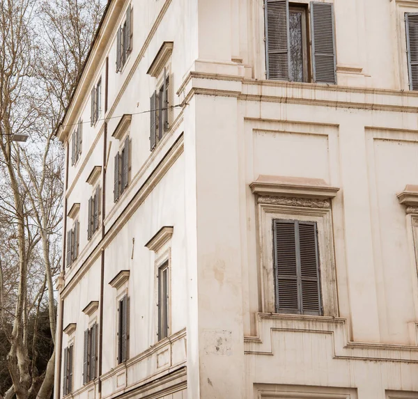 Eksterior Bangunan Tua Roma Italia — Foto Stok Gratis