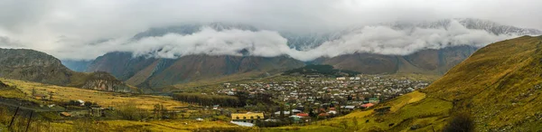 Beautiful View Mountain Peaks Clouds — 무료 스톡 포토