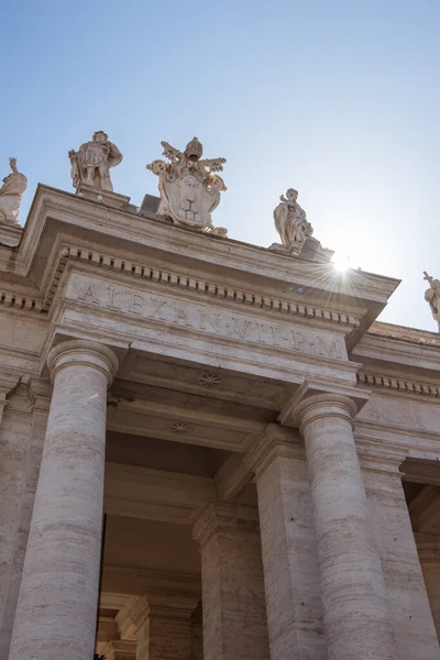 Beautiful Ancient Columns Shadow Vatican Italy — Free Stock Photo