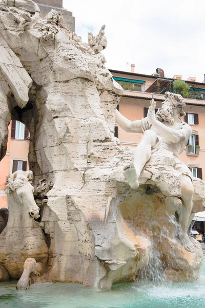 Statuii Fântâna Celor Patru Râuri Obelisc Din Roma Italia — Fotografie de stoc gratuită