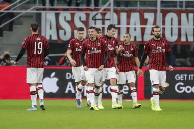 MILAN, ITALY - 3RD 2019: Milano oyuncuları golü kutluyor.
