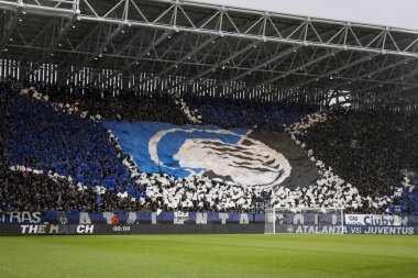 Bergamo, İtalya. 23 / 11 / 2019. Serie A, İtalyan futbol şampiyonası. Atalanta, Juventus 'a karşı 1-3, Atalanta' nın yeni stadyum stadında destekçisi.