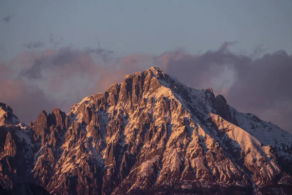 Итальянские Горы Гора Григнетта Предальпы Ломбардии Солнце — стоковое фото