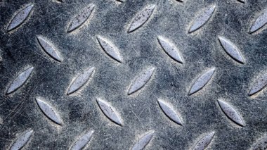 Metal doku. Demir yüzeyde çok fazla çizik var. Silver Metal 'de rahatlama. pürüzlü desen.