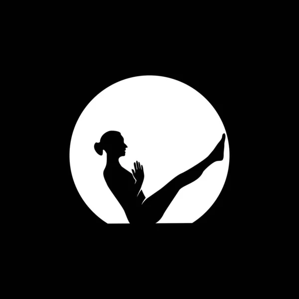 Silhouette Hembra Practicando Yoga Frente Luna — Archivo Imágenes Vectoriales