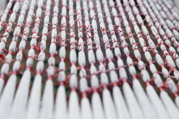 Hilo de seda blanco se preparan para Tie-teñido, puede utilizar como fondo abstracto . — Foto de Stock