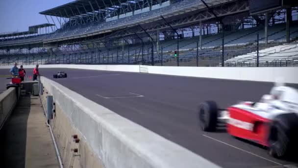 Racecars Indy Speedway — Stockvideo