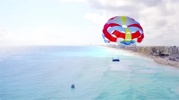 Parasailing Località Caraibica Drone Aereo — Video Stock